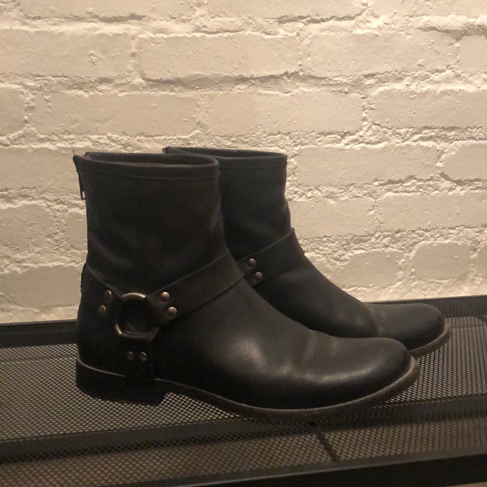 Frye Women’s Leather Boots 8.5 Great Condition!